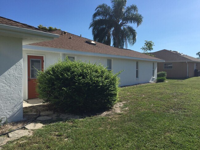 Building Photo - 3BD/2BA