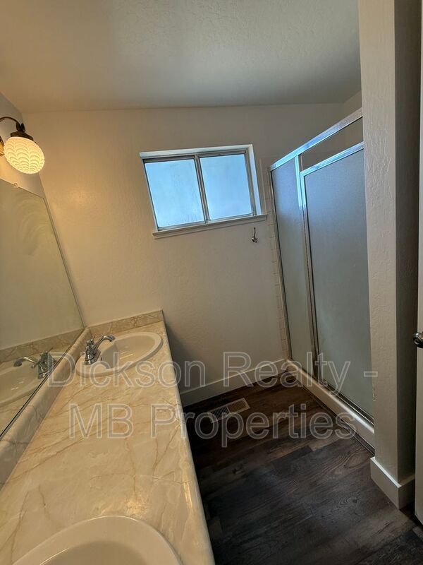 Building Photo - 2485 Wabash Cir