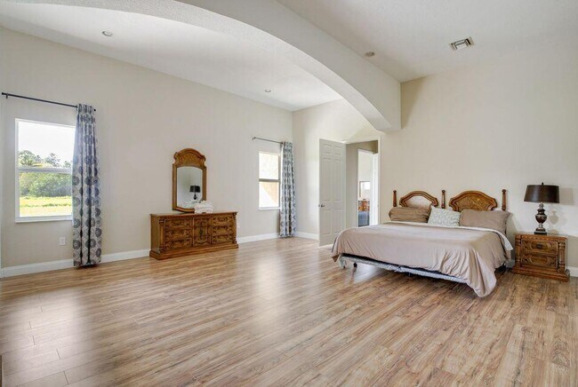 Building Photo - 14094 43rd Rd N