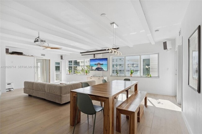 Building Photo - 325 Ocean Dr