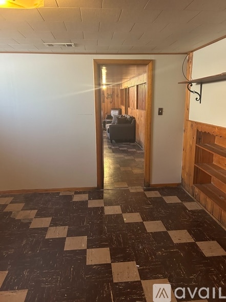 Building Photo - 15639 Ingleside Ave