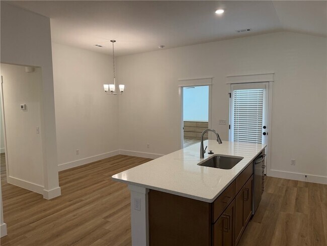 Building Photo - 3708 N Wiley Dr