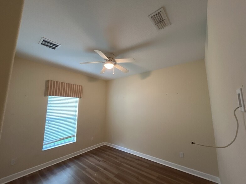 Building Photo - 8965 California Palm Rd