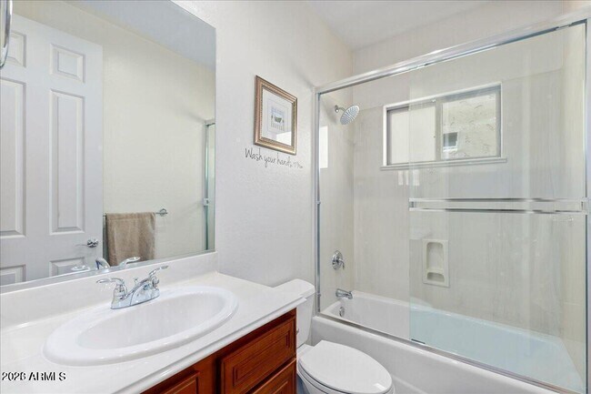 Building Photo - 14261 W Harvard St