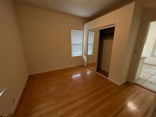 Building Photo - Charming Temescal Gem with Timeless Character & Spacious Living