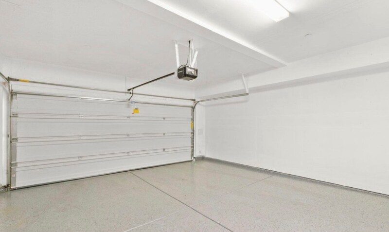 Building Photo - 4363 E Commerce Way