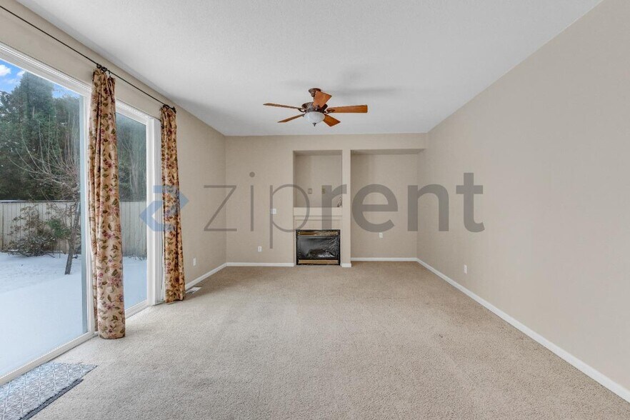 Building Photo - 17711 SE 14th St