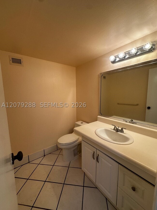 Building Photo - 6300 S Falls Cir Dr