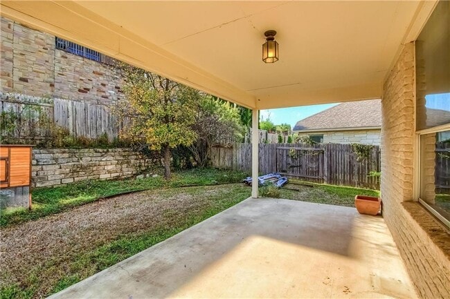 Building Photo - 7913 Menler Dr