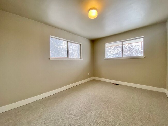 Building Photo - Renovated Home Surrounded By Scenic Orchard Bliss