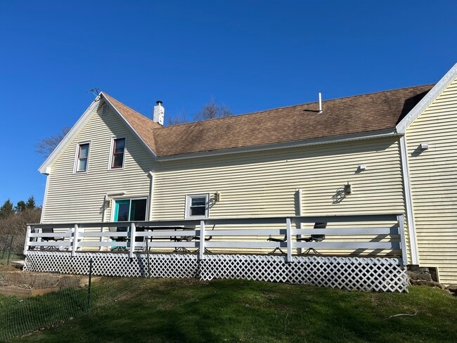 Building Photo - 643 West St