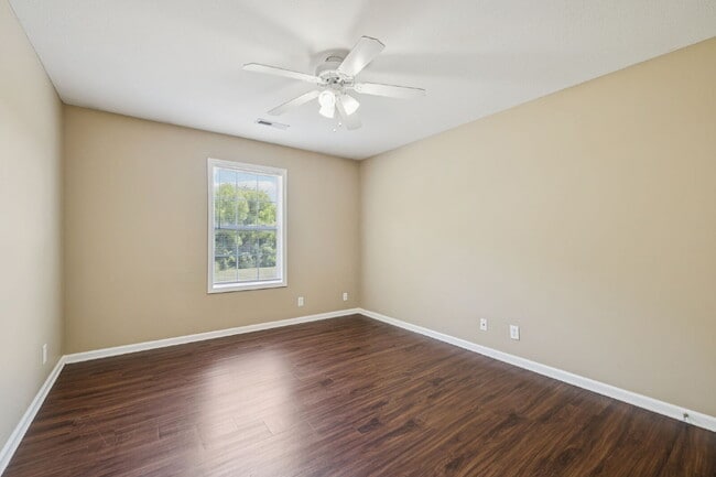 Building Photo - 269 A EXECUTIVE AVE, CLARKSVILLE, TN 37042