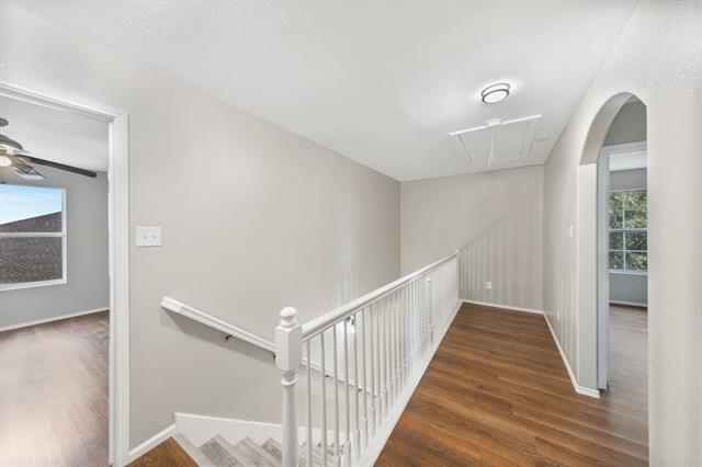 Building Photo - 407 Dartmoor Dr