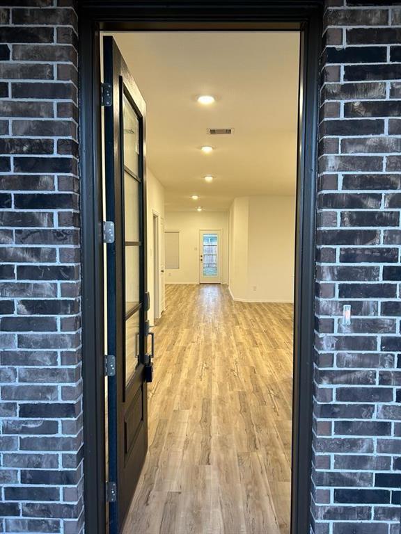 Building Photo - 2909 Eden Lk Ln