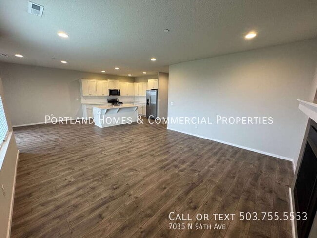 Building Photo - 7035 N 94th Ave