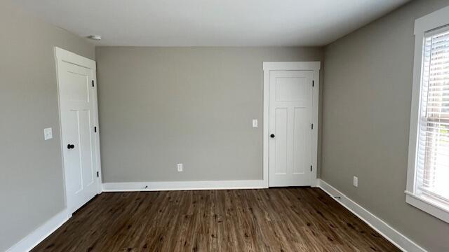 Building Photo - 2506 Villa Dr