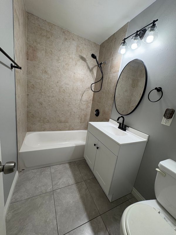 Building Photo - 4925 Chino Ave