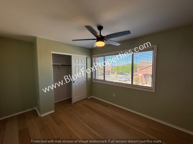 Building Photo - 4223 S Amber Rock Ave