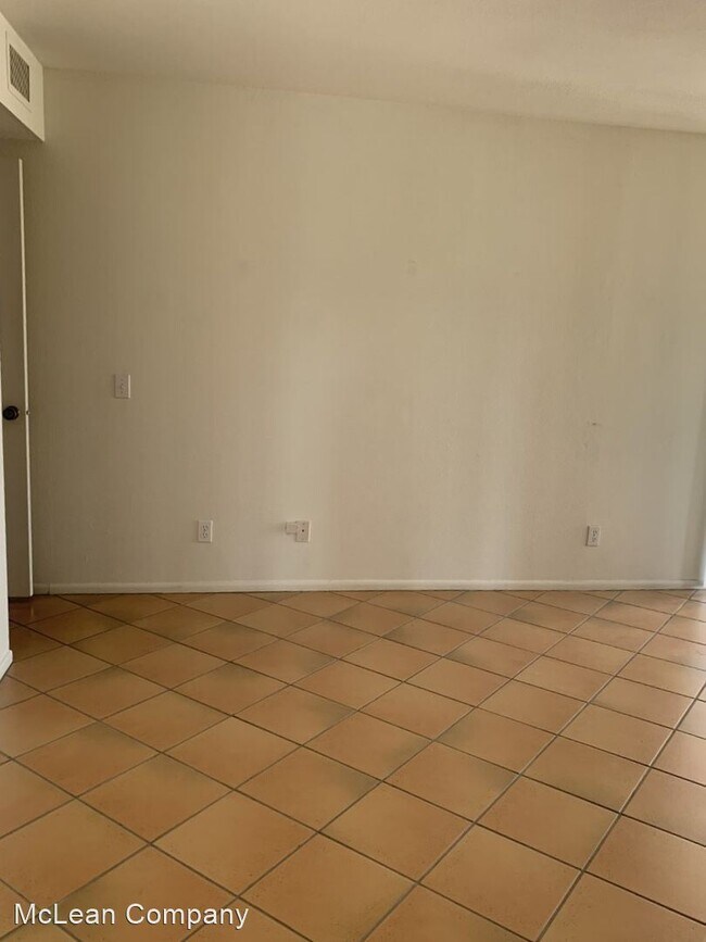 Building Photo - 2 br, 2 bath House - 2099 Caliente Drive