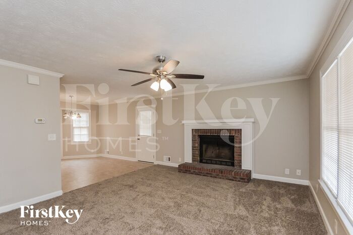 Building Photo - 5224 Parkside Dr SE