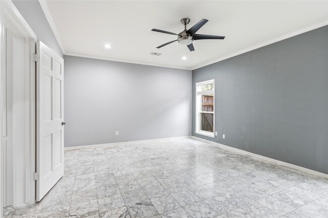 Building Photo - 11507 Del Monte Dr