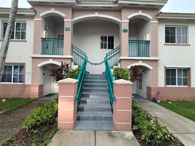 Building Photo - 1250 SE 29th St