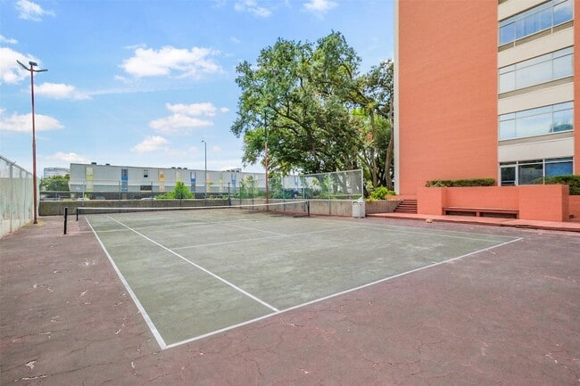 Building Photo - 7520 Hornwood Dr