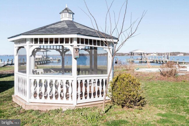 Building Photo - 40508 Waterview Dr