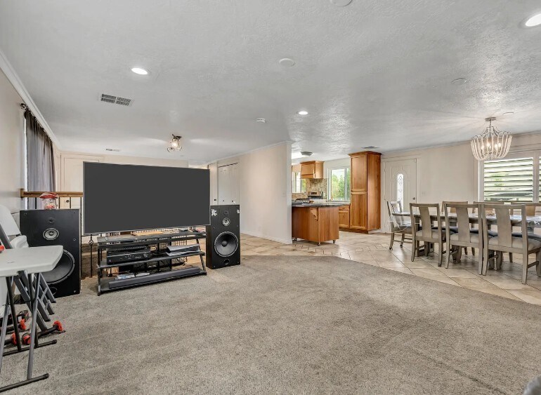 Building Photo - 1289 S 675 W