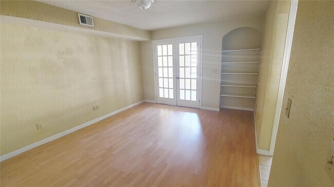 Building Photo - 822 Camargo Way