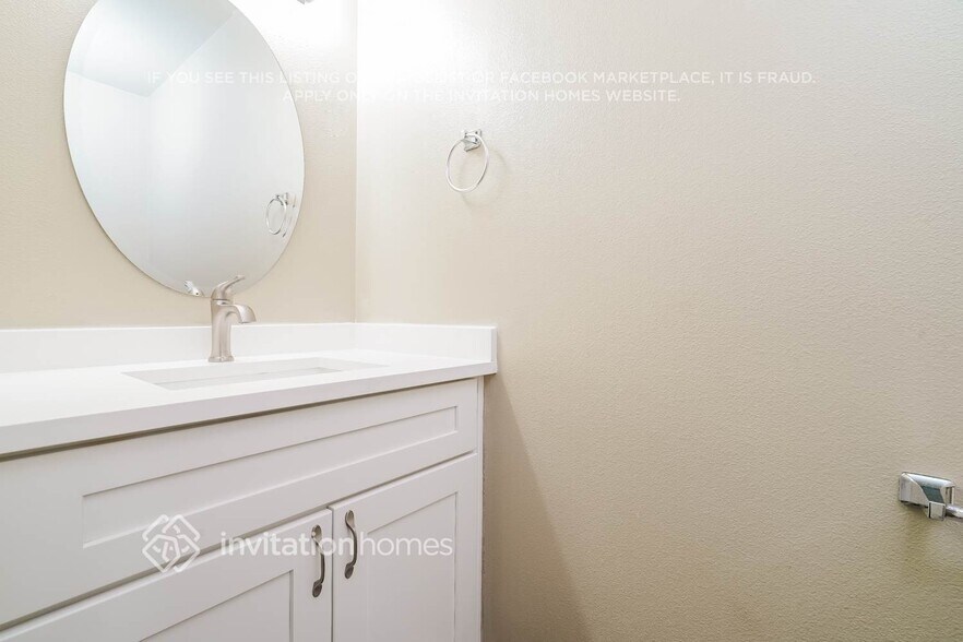 Building Photo - 20012 87th Ave E