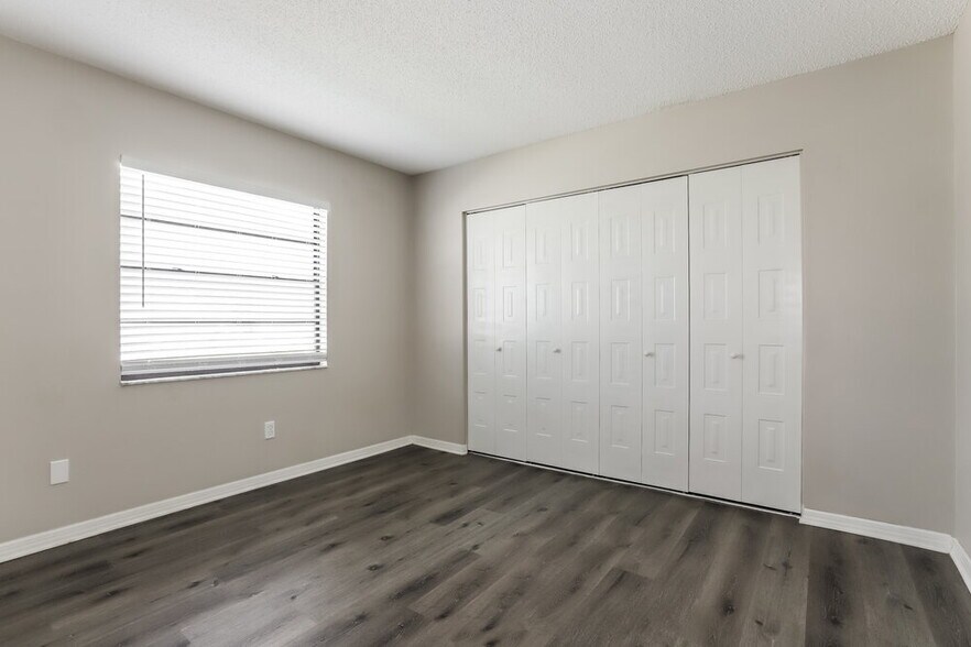 Building Photo - 1802 Fort Duquesna Dr