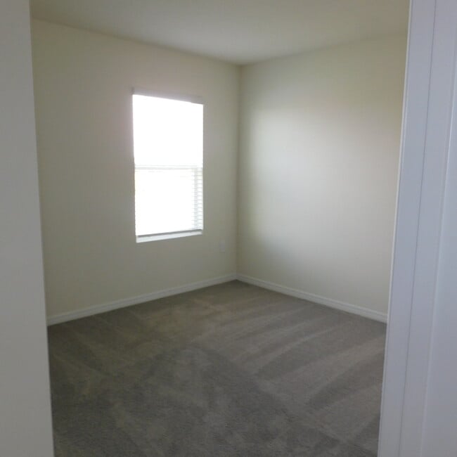 Building Photo - 17329 Reserva Dr