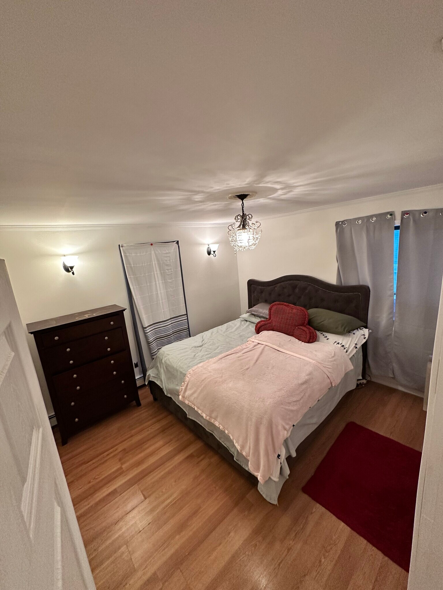 Building Photo - 14 Nagle Ln