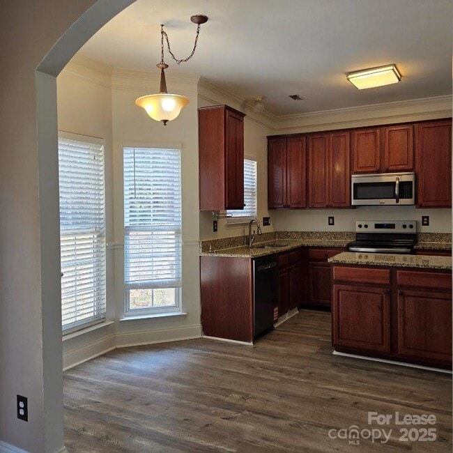 Building Photo - 5840 Timbertop Ln