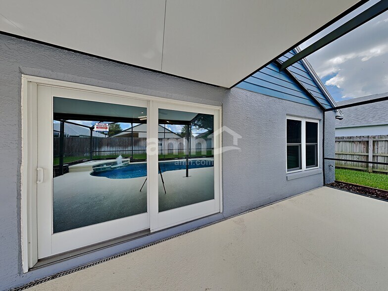 Building Photo - 11429 Kenley Cir
