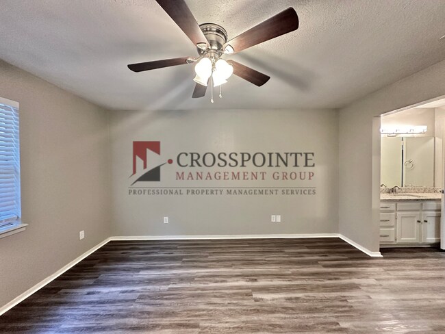 Building Photo - Edinburgh 4510/4512