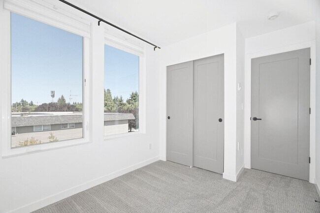 Building Photo - 8823 9th Ave SW