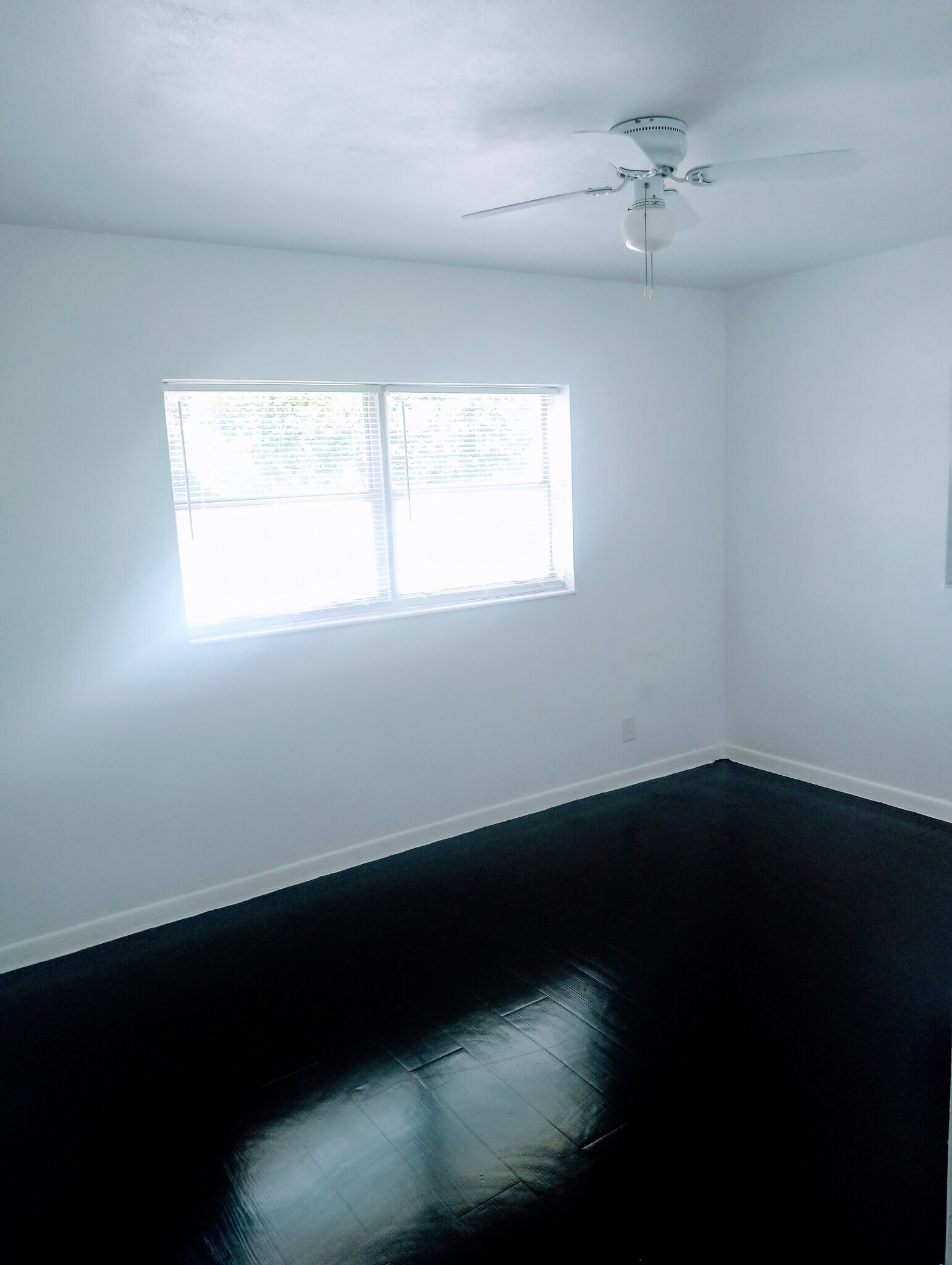 Building Photo - 131 NW 14th Ave