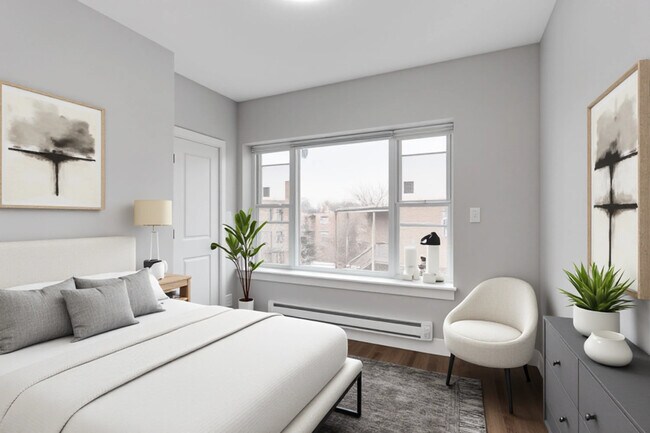 Building Photo - 8024 S Ellis Ave