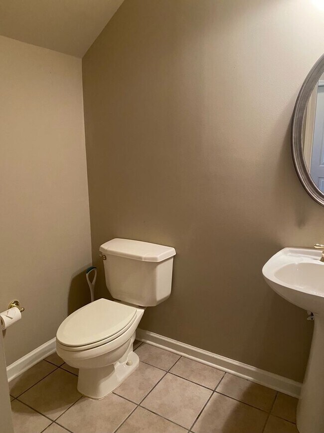 Building Photo - Acton Park Townhouse For Rent!