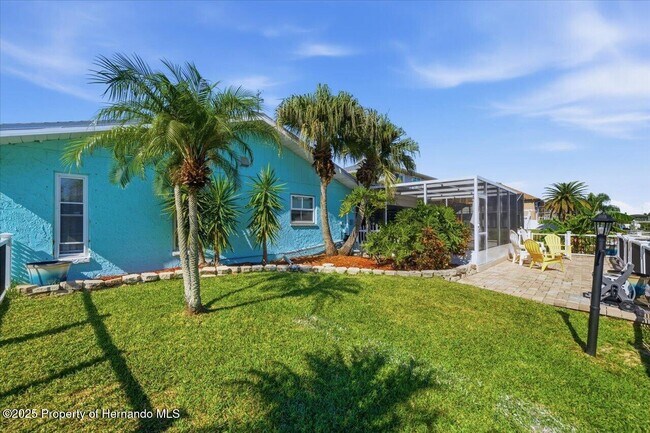 Building Photo - 4262 Biscayne Dr