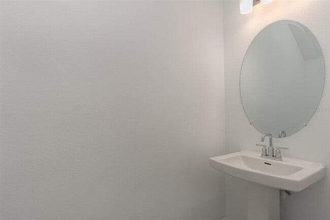 Building Photo - 11720 Glenside Ter