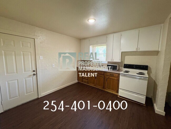 Building Photo - Leasing - 316 E French Ave
