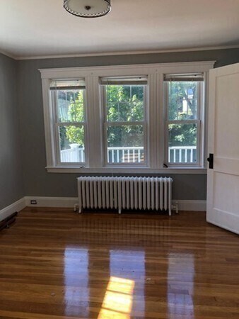 Building Photo - 35 Mendelssohn St