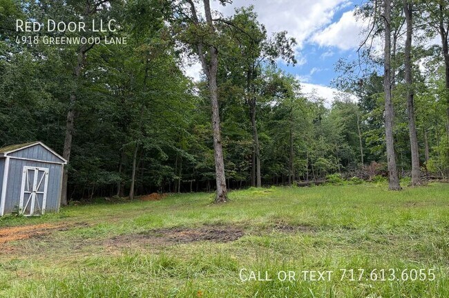 Building Photo - 4918 Greenwood Ln