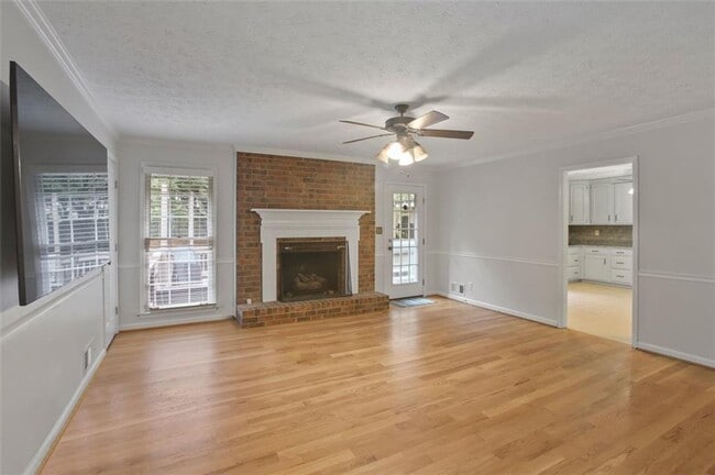 Building Photo - 1445 Land O Lakes Dr
