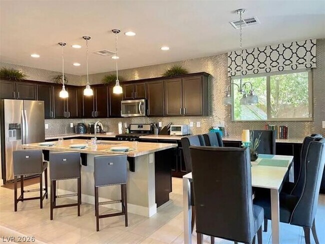 Building Photo - 6845 Black Ash St