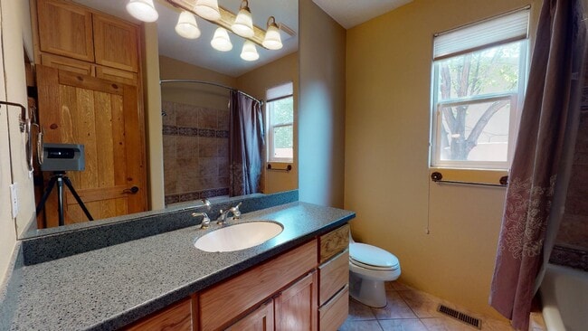 Building Photo - 12609 Sandia Ridge Pl NE