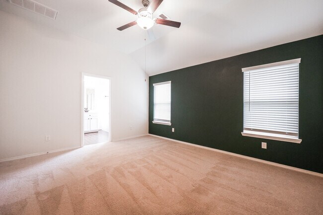 Building Photo - 9858 Copper Ranch Trail